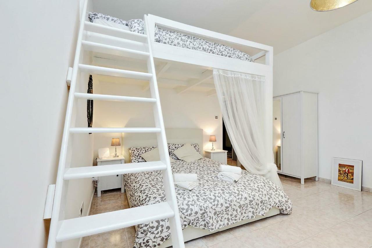 Bbhome Trastevere Station White Chic Apartment Rome Buitenkant foto